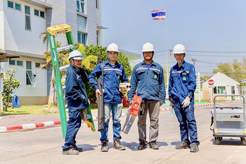 ทีมงานตรวจสอบระบบแจ้งเหตุเพลิงไหม้